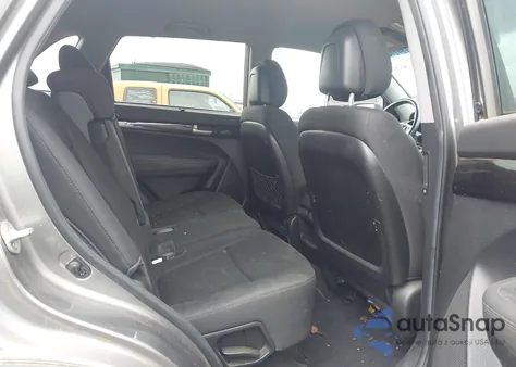 2015 Kia Sorento Lx из США, поврежденный, VIN 5XYKTCA67FG592259